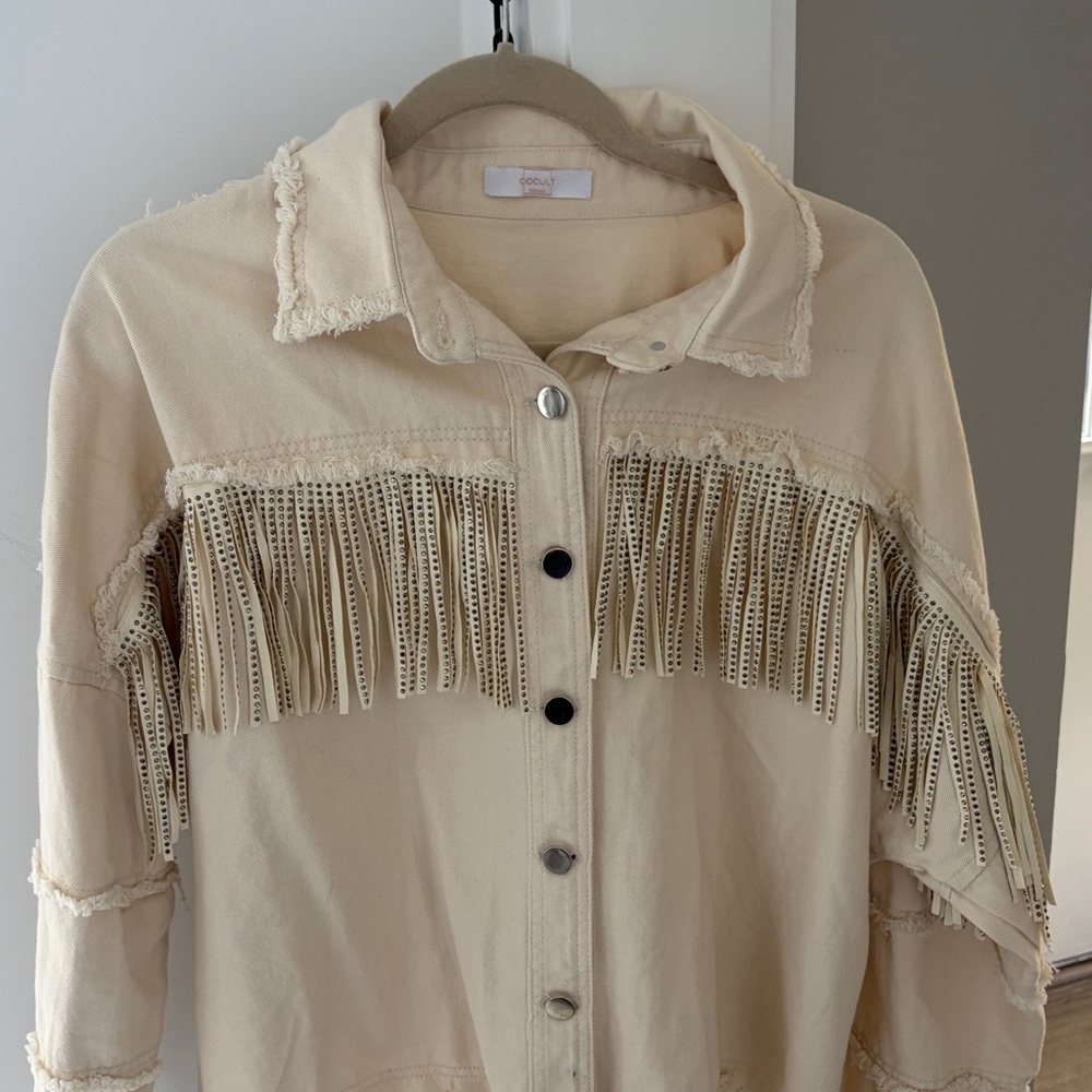 Fringed Button-Front Western Cowgirl Jacket in Cream with Stud Detail